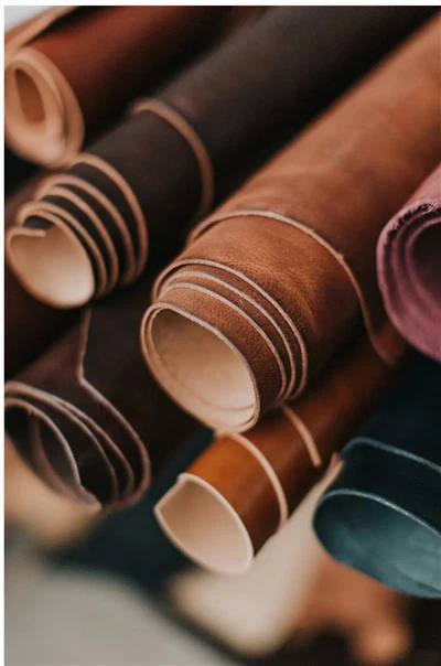 หมวกฐานไมโครไฟเบอร์ให้ความรู้สึกอย่างไรบนศีรษะ